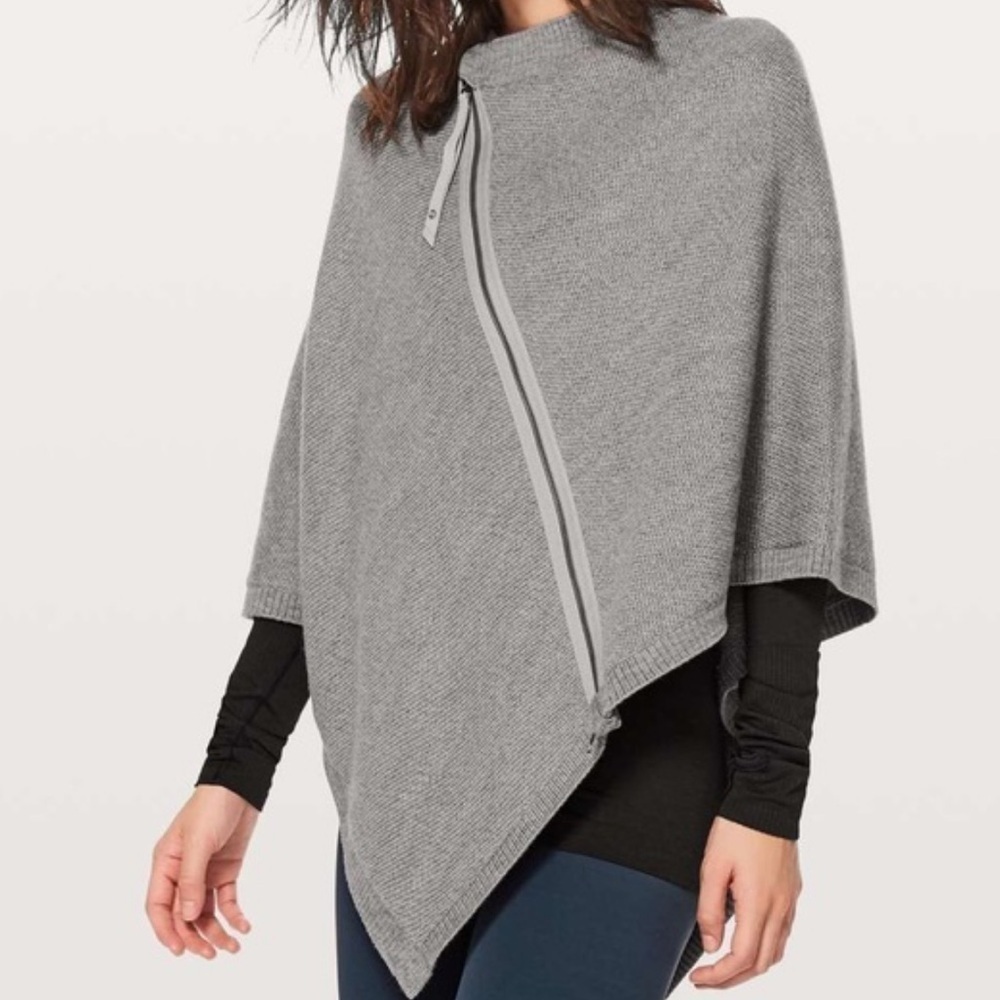 Lululemon on the go poncho